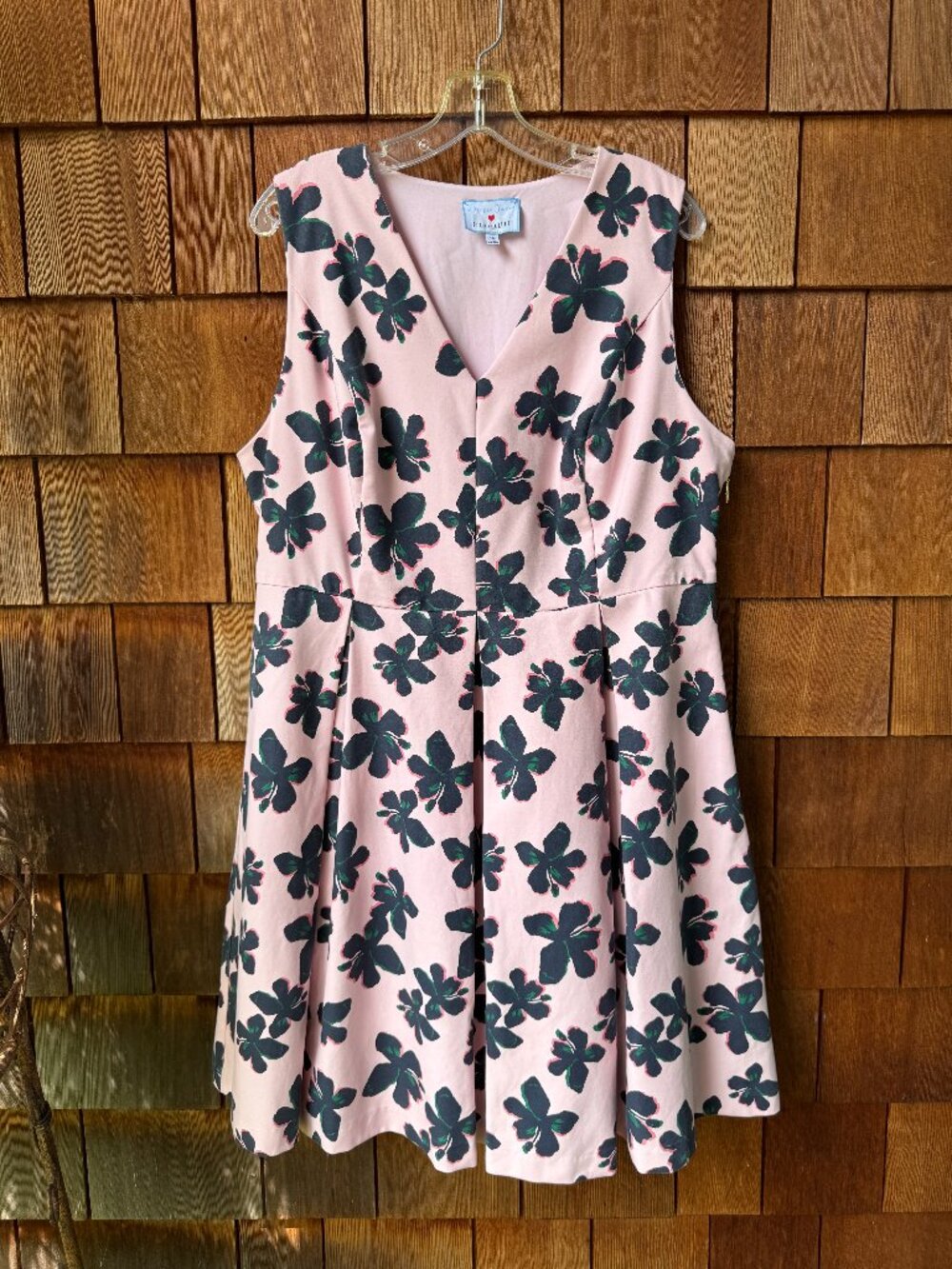 Eloquii Draper James Pink & Navy Hibiscus Print Sleeveless Dress in Women's 18